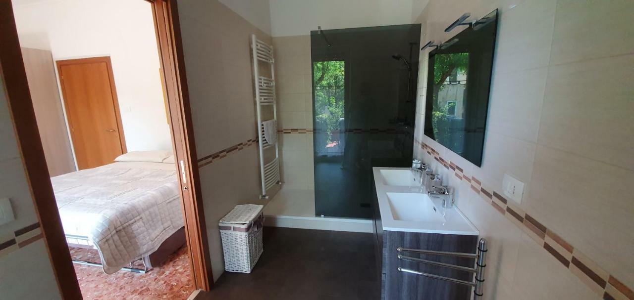 Lo Scoiattolo Bed and Breakfast Verona Exteriör bild